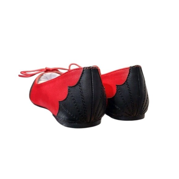 Womens Size 6 Ellie Shoes 100-BATTY Flat With Bat Wings Red & Black NIB - Picture 3 of 5